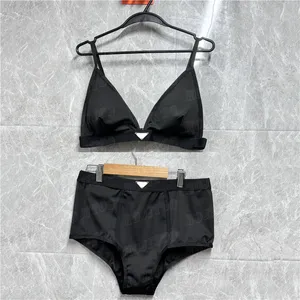 Split Womenswearwear sutiã resumos 2pcs Conjuntos pretos Bikinis de praia pretos Inspance Yoga Snove