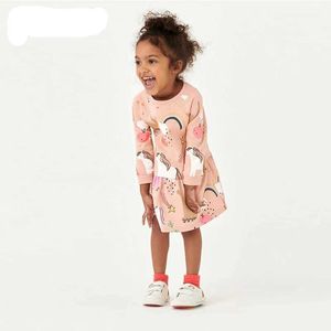 Vestidos de menina pulando medidores de manga longa Princess Girls Dresses Animals Rainbow Print Autumn Spring Hot Vening Birthday Party Dressesl2405