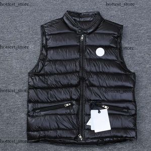 Monlcer Vest Mens Vests Jacket Embroidery Designer Gilet NFC Badge Wholesale Retail Multi Style Winter Mens Down Vest Coat Spring Outwears Coats Monlcler Gilet 115