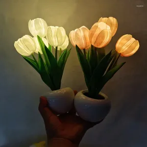 Table Lamps LED Bedside Lamp Tulip Night Light Simulation Flower Romantic Bouquet Bedroom Decoration