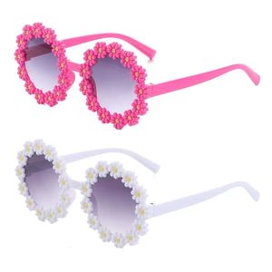 Kids Sun Glasses Children Round Daisy Flower Sunglasses Proteção ao ar livre Festival Eyewear Party Fashion Shades For Girls 240423