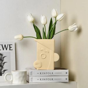 Vasen kreative geometrische Vase -Dekoration für Wohnzimmer Accessoires El Moderne Persönlichkeit Keramik Ornament Home Desk