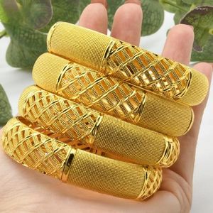 Bangle Luxury Middle East Dubai Bride 24k Gold Plated Imitation Armband India Africa Säljer alluviala kvinnor