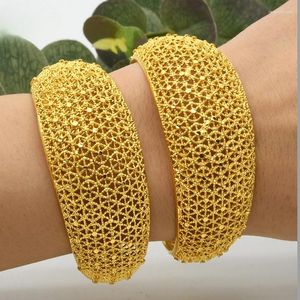 Bangle European and American Dubai Women's Gold Kolor Pusty Bransoletka w kształcie litery C India Nigeria Wietnam Wedding