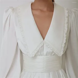 Casual Dresses 2024 White Satin Ruffled Mini Dress Elegant Lapel Lantern Sleeve High midjebälte A-Line Pleated Lady Party Vestidos