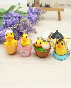 Süße Gummi Ente Keychain Frauen Kawaii Anime Eggshell Duckling Schlüsselkette auf Bag Auto Schmuck Schmuck Mädchen Party Geburtstagsfreunde G8031502