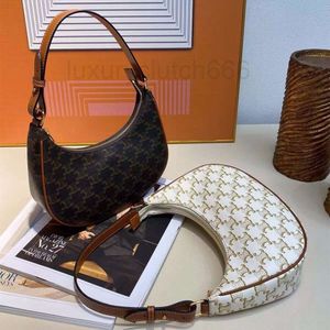 أكياس مصمم محفظة CEL Leather Facs Totes Underarm حزمة الكتف محفظة الكتف عيد الميلاد