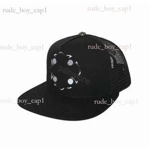 Chrome Cross Flower Designer Caps Baseball Hearts Mens Blue Black Red Woman Hats Wysokiej jakości czapka chromowana czapka czapka czapka czapka 441