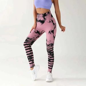 Kvinnors leggings tie-dye sömlösa byxor med hög midja höftlyft fitness byxor som kör byxor täta byxor bär y240508