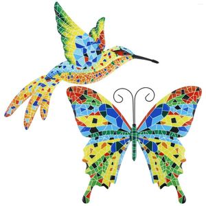 Estatuetas decorativas 2pcs Hummingbird Butterfly Metal Wall Decor 3d requintado colorido para o quarto jardim pátio de pátio 26x22cm