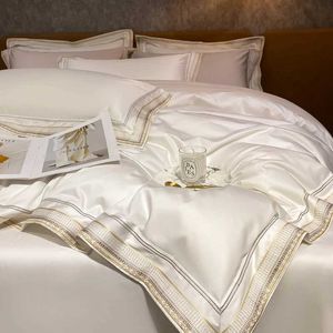 寝具セット豪華な刺繍の特大の建物600TCエジプトの綿柔らかく滑らかな羽毛布団カバー寝具J240507