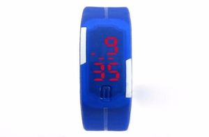 Candy Color Men039s Women039s Watch Rubber LED kids Watches Date Bracelet Digital Sports Wristwatch for student 019196574