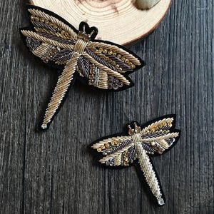 Brosches Dragonfly Silk Badge Buiter Hand - broderade klädtillbehör