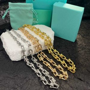 Pendant Necklaces T Family High Version V-Gold U-shaped Interlocking Horseshoe Double Ring Bamboo Necklace Light Luxury Versatile Q240507