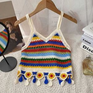 Women's Tanks French Style Embroidered Knitted Vest Small Flowers Extravasation Hollow Stripeole Versatile Loose Fitting Knitted Tanks