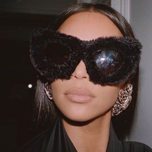 Sunglasses Trendy Cat Eye Women 2022 Punk Soft Fur Velvet Sun Glasses Ladies UV400 Shades Handmade Plush Eyewear 161h