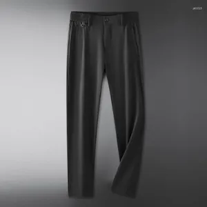 Pantaloni da uomo estate sottili pantaloni casual di seta di seta casual grandi iarde sciolte in vita elastico bianco 6xl 5xl 7xl 8xl maschi