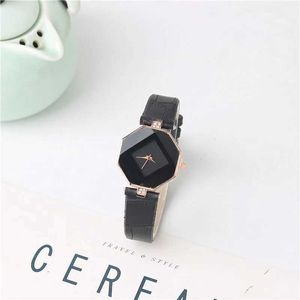 Kvinnors klockor kvinnor gratis frakt handled mode damer läder casual dainty svart relogio feminino montre femme