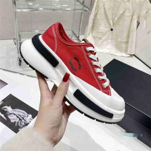 Designerskor 15a Chanells Women Design Channel Luxury Fashionable Chaannel Men Shoes Leather Bowling Canvas Letter Casual Outdoor Sports Running Shoes