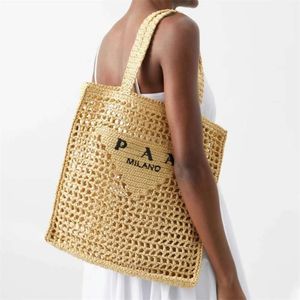 Bolsas de ombro ocas de palha de praia Bolsa de designer triângulo Luxuris Handbag weave compra de bolsas de fim de semana de viagem para feminino