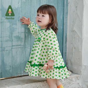 Flickans klänningar Amila Baby Girls Dress 2024 Spring New High Quality Cotton Bortable Tryckt Kort ärmbarn Childrens Dressl2405