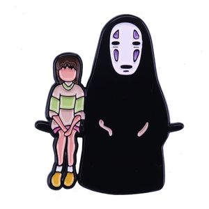 Spirited Away Fan Art Brosche Pin inspiriert vom Anime -Film The Journey of Chihiro No Face sitzen neben