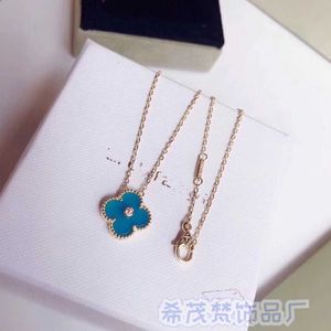 Fashion Van High Version S925 Pure Silver Blue Agate with Diamond Clover Double sided Necklace for Womens and end Sense Collar Chain With logo