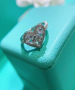Designers ringar Luxurys Women Rings Love Diamonds Design Woman Jewelry Christmas Valentine Day Temperament Versatile Fashion Weddi8455891