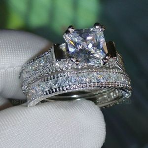 Tamanho do luxo 5-10 Retro Princesa Corte 14K Topázio de ouro branco preenchido com diamantes simulados Anel de casamento Conjunto do Dia das Mães com Box 232J