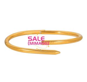 Braccialette designer di braccialetti braccialetti Braccialetti di gioielli di lusso Accessori di moda Bangle di moda 18K in lega d'oro in oro-placcati mai non dissolvenza non allergica 20 colori 999 xcmr