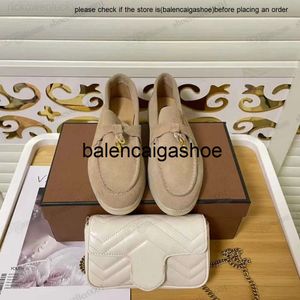 LP Loro Piano Loro Summer Summer Sharms Sharms Signed Walk Suede Suede Shoiders Shoes Beige Leather Leather Slip on Flats Flats Women Luxury Designer Flat W0Z5 E DM