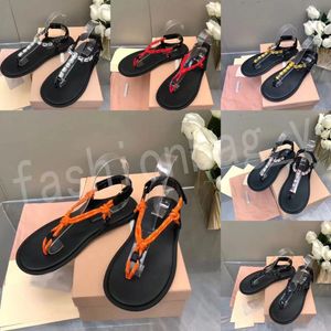 2024 Sandali di design Donne Donne Riviere Slifori di cotone Sandali perizoma Sandali Summer Beach Slides Sandaloni piatti di nylon a piatto