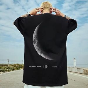 M8XL 여름 아메리칸 스타일 크리에이티브 백 Lunar Eclipse Print Unisex 대형 스포츠 짧은 슬리브 Tshirt 라운드 목 Tshirts 240506
