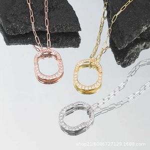 Pendant Necklaces T Familys High Version New Product Seiko U-shaped Lock with Diamond Necklace Three Color Titanium Steel Q240507