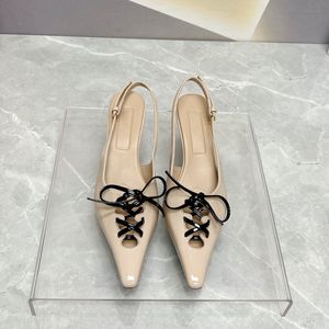 Дизайнерские туфли Slipers Slides Sandals насосы заостренные носки пятки обувь женская роскошная бренда High Party Factory Factory с коробкой