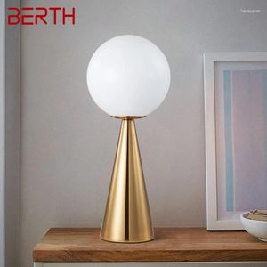 Table Lamps BERTH Nordic Gold Lamp LED Modern Creative Design Simple Bedside Decor Desk Light For Home Living Room Bedroom