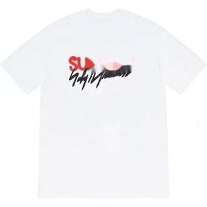 Supre Letter T-shirt Designer Tee Letra de moda de luxo Impresso Mens Tshirts Lazer solto e tendência de camiseta versátil de mangas curtas