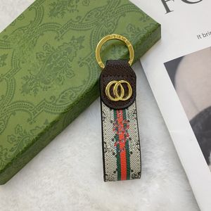 Designer Keychain Multi-Color Luxury Keychain Women Men Brown Leather Bag Purse Lanyard Gold Plated Accessories Keychain med Lettering Top52