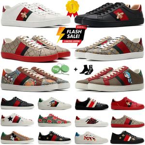 2024 Ace Sneakers Designer Sapatos de couro Snake Bee Cartoon Treinadores Tiger Bordado Itália Listras Verdes Brancas Classic Menções Plataforma Casual Casual Caminhando ao Outdoor