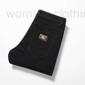 Herren Jeans Designer Krieg Pferd Schwarz Herren Jeans Vielseitiger elastischer klassischer Klassiker Slim Fit Small gerade Füße Herren Jeans WGXB