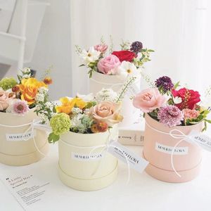 Gift Wrap Round Flower Hug Bucket Creative Candy Gifts Cardboard Packaging Box Wedding Romantic Arrangement Vase