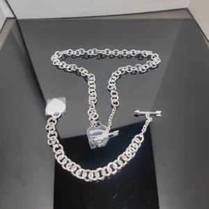 Pendant Necklaces T Home/2024 Internet celebrity One Arrow Heart piercing Necklace Bracelet Personalized Thick Chain Fine Jewelry/ Q240507
