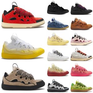 2024 Top OG Curb Sneakers Designer тисненные кожаные бордюры мужские женские женские телячья сетка резиновая платформа для обуви для обуви для обуви для кроссовок на открытом воздухе спорт. Размер 35-46