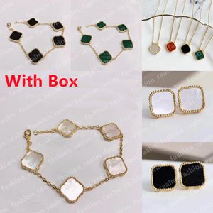 Four Leaf Clover Bracelet Designer Jewelry Set Link Chain clover necklace Stud Earrings Gold Silver Mother of Pearl Green Red Flower Pe 309F