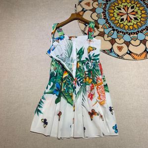 Europa och USA visar 2020 Spring and Summer New Print Elegant Sling Neck Sleeveless Dress Dress5212510