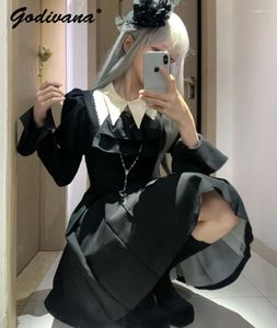 Casual Dresses Gothic Style Lolita Fishbone Waist Slimming Long Sleeve Black Dress 2024 Spring Retro Shirt And Skirt 2 Piece Set Outfits