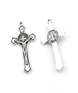 100pcs Benedict Medal Jesus Christ Crucifix Urok wisiorki do biżuterii Making Branslet Naszyjnik DIY Akcesoria 20.2x37,5 mm A-5813299180