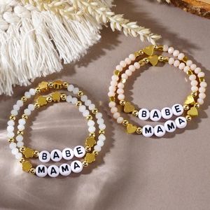 Strand 4 pezzi di genitorialità set slet set personalizzato Mama babe stack perle di cristallo di guarigione Braccialetti per donne Regali di braccialetto innocuo
