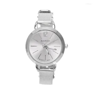 Armbanduhren Ulzzang Alloy Ladies Netzliste Leichte und einfache Mesh -Kette Leben wasserdichte Quarzuhr