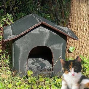 Łóżka dla kota meble na zewnątrz dom Kot House House House Kennel Łatwa wodoodporna, składany kota namiot na zewnątrz kota lub małe łóżko dla psa D240508